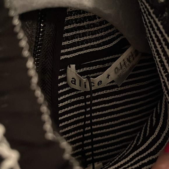 Alice and Olivia Top NWT - Picture 4 of 5